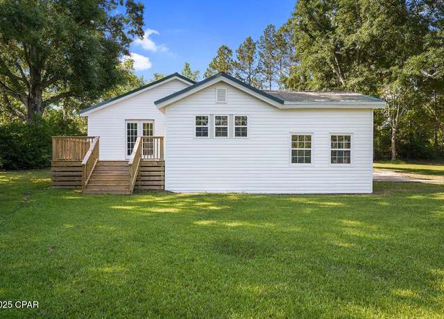 Property at 1095 W Highway 90, Bonifay, FL 32425, 3 beds, 2 baths