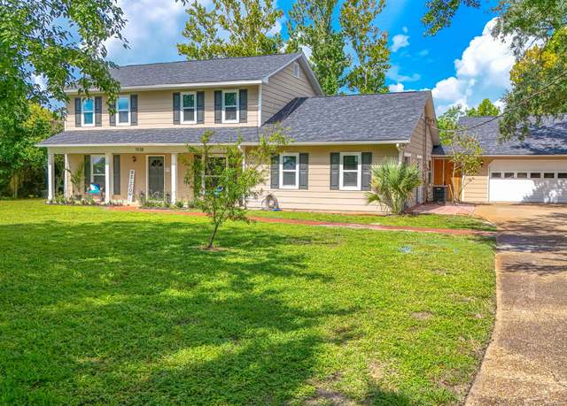 Property at 1938 Quail Run, Lynn Haven, FL 32444, 4 beds, 3 baths
