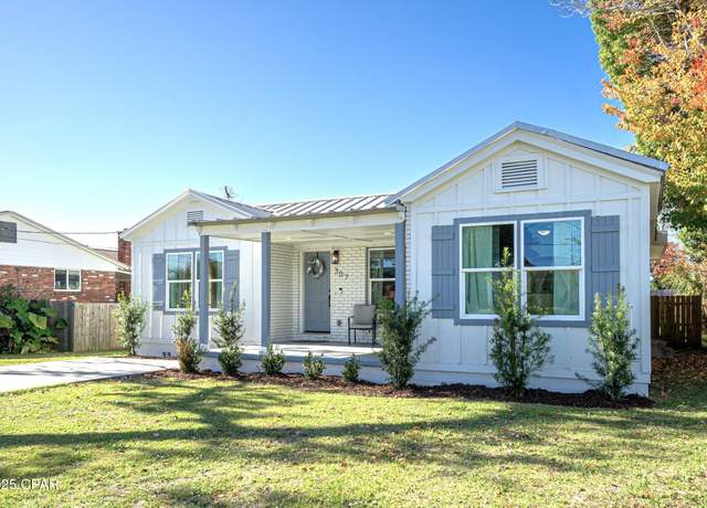 Property at 307 N Palo Alto Ave, Panama City, FL 32401, 4 beds, 2 baths