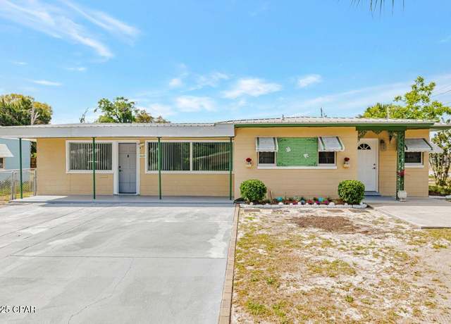 Property at 1609 W 13th St, Panama City, FL 32401, 3 beds, 1.5 baths