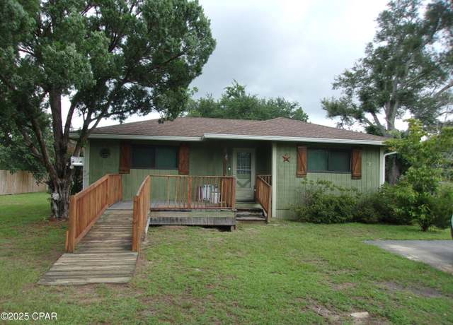 Property at 711 Heavener Ln, Southport, FL 32409, 2 beds, 1 bath