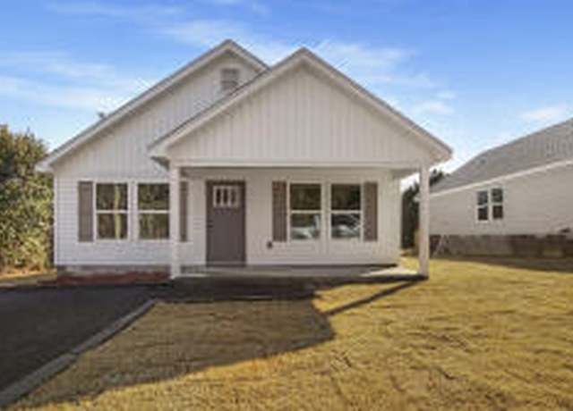 Property at 924 Taylor Dr, Panama City, FL 32404, 3 beds, 2 baths