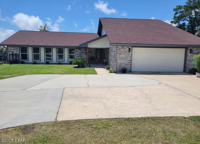 Property at 542 Mills Ln, Panama City, FL 32404, 4 beds, 2.5 baths