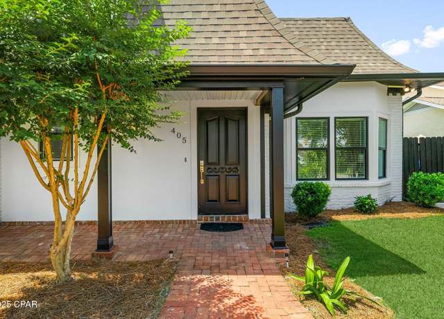 Property at 405 Wahoo Rd, Panama City, FL 32408, 4 beds, 2.5 baths