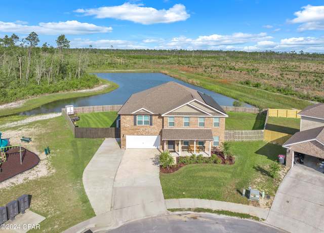 Property at 3946 Whitehead Blvd, Panama City, FL 32404, 5 beds, 3.5 baths