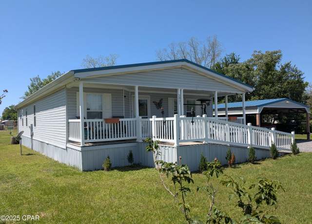 Property at 2851 Owens St, Marianna, FL 32446, 3 beds, 2 baths
