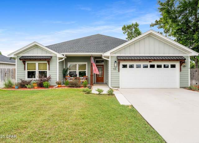 Property at 705 Alabama Ave, Lynn Haven, FL 32444, 4 beds, 2.5 baths