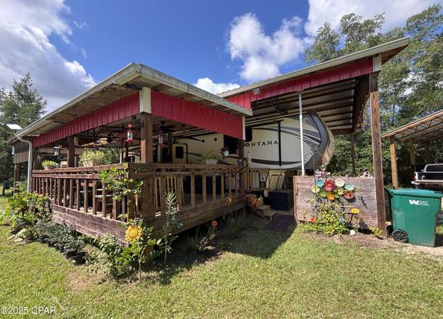 Property at 4107 Harcus Rd, Caryville, FL 32427