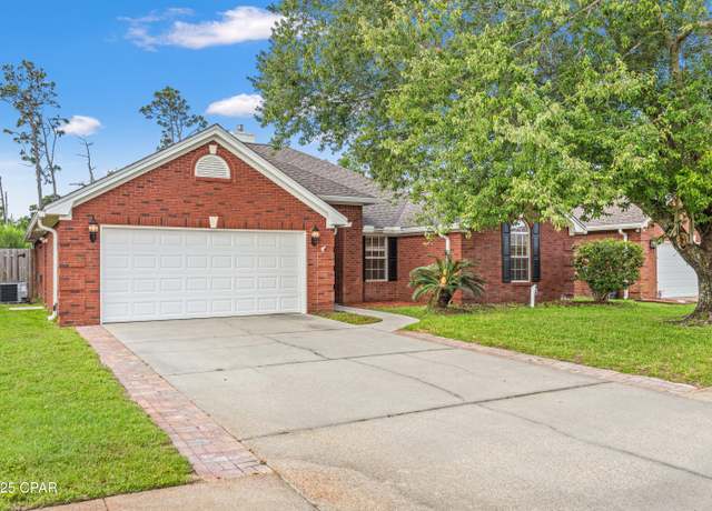 Property at 106 Harrison Pl, Panama City, FL 32405, 3 beds, 2 baths