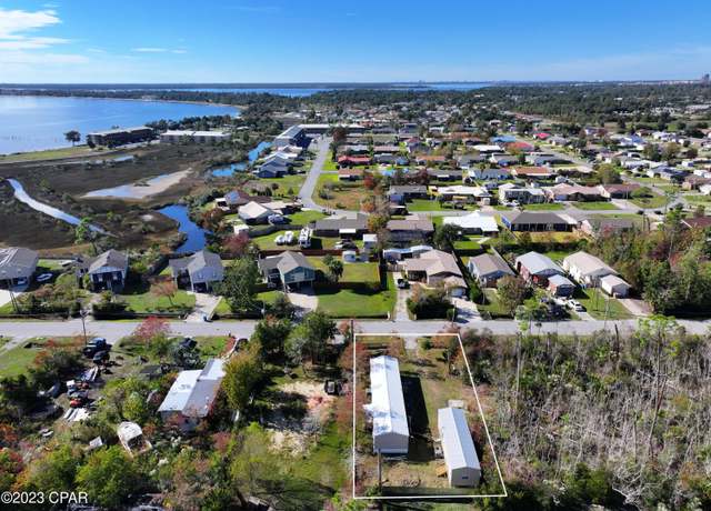 Property at 1503 S Kimbrel Ave, Panama City, FL 32404, 3 beds, 2 baths