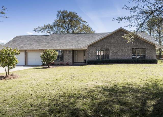 Property at 2734 Jamedon Dr, Panama City, FL 32405, 3 beds, 2.5 baths