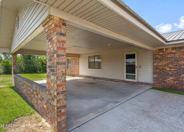 Property at 12109 Country Club Dr, Panama City, FL 32404, 3 beds, 2 baths