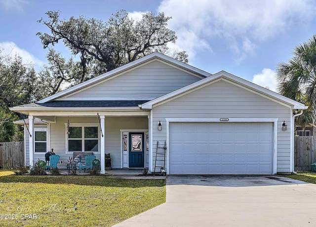 Property at 1134 Loftin St, Panama City, FL 32404, 3 beds, 2 baths