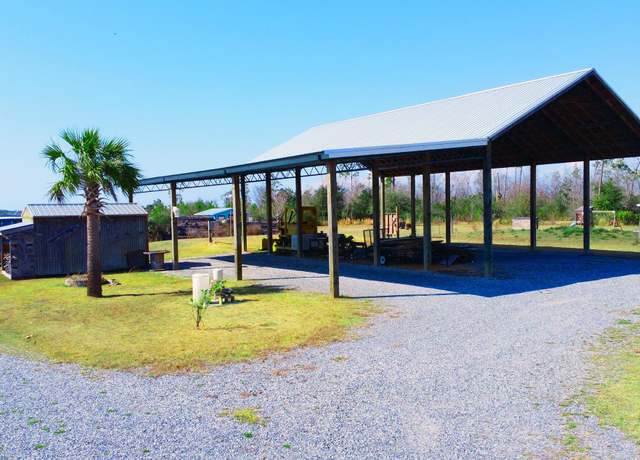Property at 591 Chapel Ln, Port St. Joe, FL 32456
