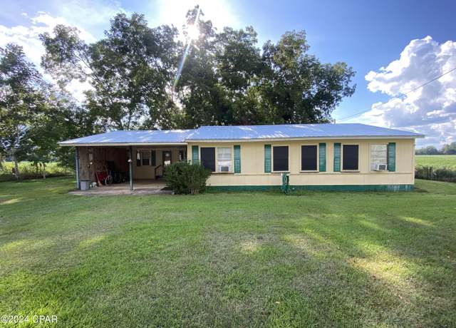 Property at 4749 Barron Rd, Graceville, FL 32440, 3 beds, 1.5 baths