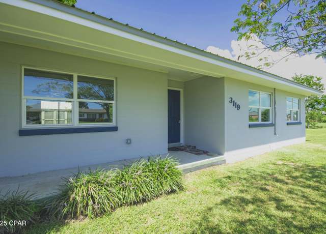 Property at 3119 W 23rd Ct, Panama City, FL 32405, 3 beds, 2 baths