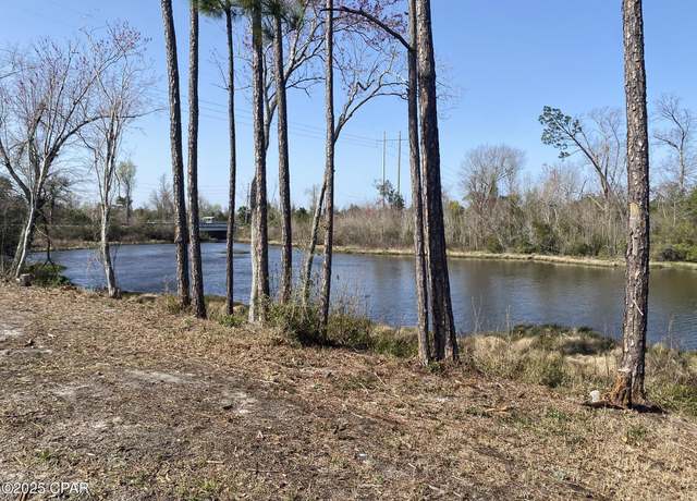 Property at 700 Joan Ln, Panama City, FL 32404