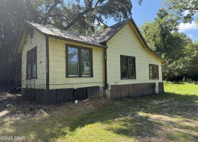 Property at 4157 Old Cottondale Rd, Marianna, FL 32448, 3 beds, 1 bath
