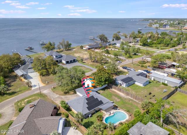 Property at 4459 Ashland Rd, Panama City, FL 32405, 3 beds, 2.5 baths