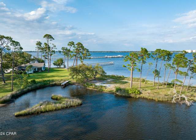 Property at 2623 Magnolia Point Rd, Panama City, FL 32408, 4 beds, 4.5 baths