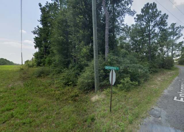 Property at TBD Enterprise Cir, Chipley, FL 32428