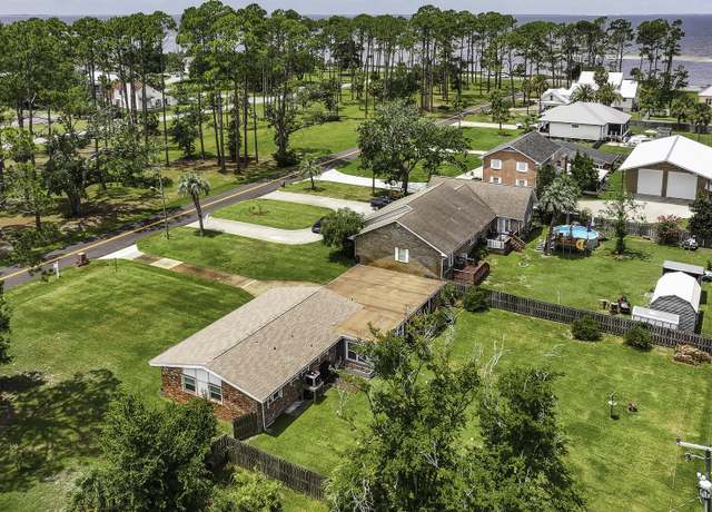 Property at 109 Allen Memorial Way, Port St Joe, FL 32456, 3 beds, 2 baths