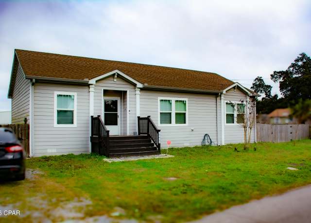 Property at 1224 Grace Ave, Panama City, FL 32401, 3 beds, 2 baths