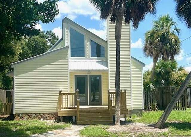 Property at 111 E Sonata Cir, Panama City Beach, FL 32413, 3 beds, 2 baths