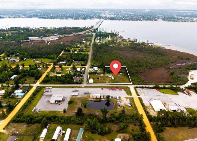 Property at 1542 Mckenzie Rd, Southport, FL 32409