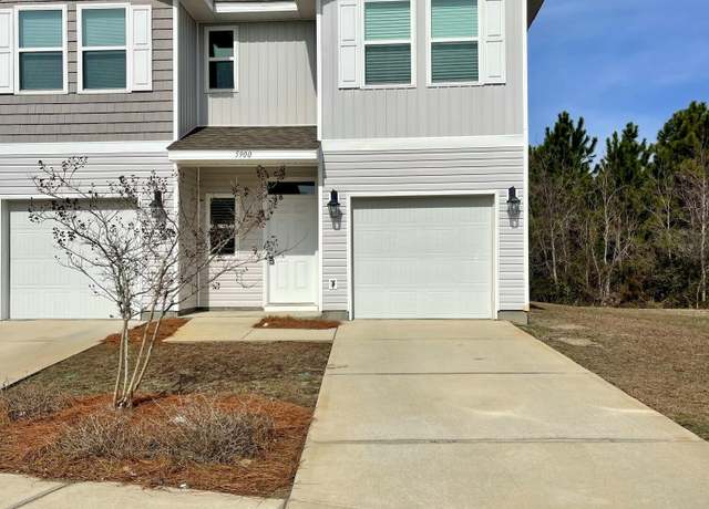Property at 5900 Callaway Cir, Panama City, FL 32404, 3 beds, 2.5 baths