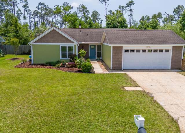 Property at 715 Gabriel St, Panama City, FL 32405, 3 beds, 2 baths