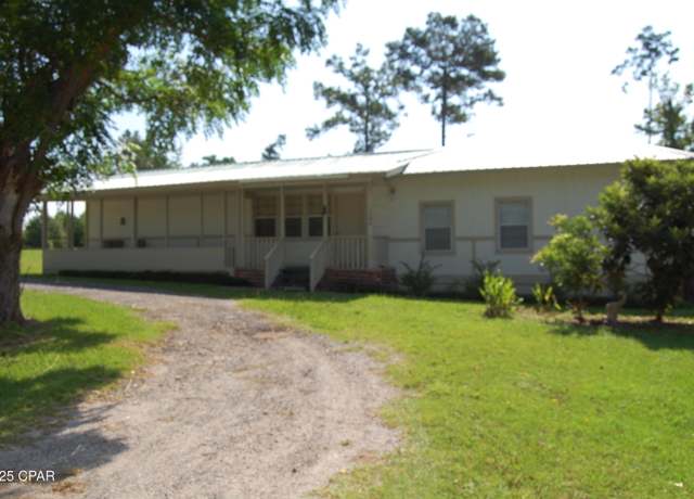 Property at 1706 Tennessee St, Alford, FL 32420, 3 beds, 1.5 baths