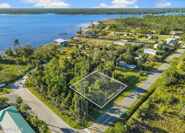 Property at 6415 Smith Rd, Southport, FL 32409