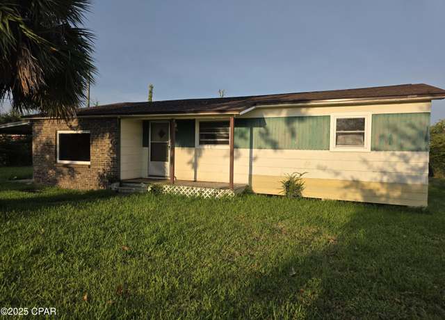 Property at 1006 N Church Ave, Panama City, FL 32401, 3 beds, 2 baths