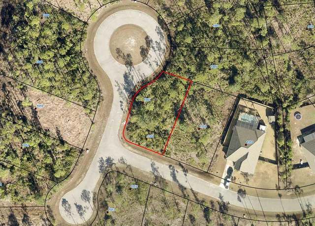 Property at 1007 Breeze Ct, Panama City, FL 32404