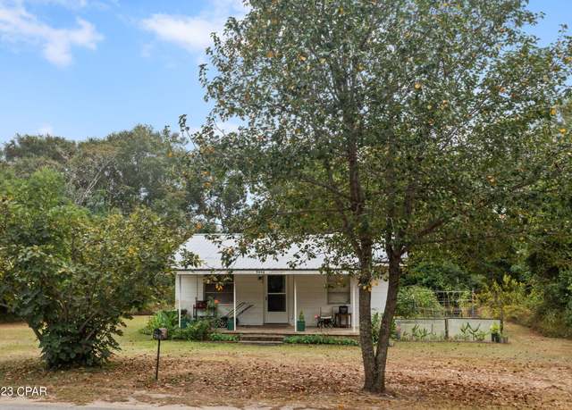 Property at 5446 Brown St, Graceville, FL 32440, 2 beds, 1 bath