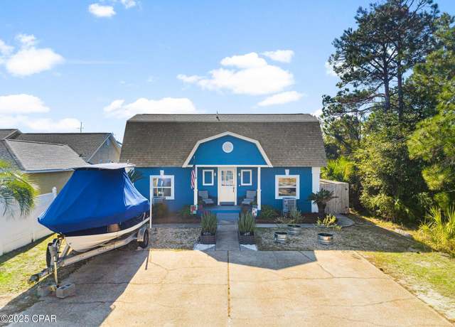 Property at 8323 Elizabeth Ave, Panama City, FL 32408, 3 beds, 2 baths