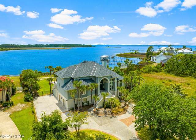 Property at 1213 Savannah Dr, Panama City, FL 32405, 5 beds, 5.5 baths
