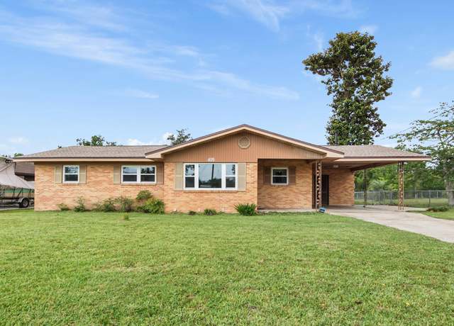 Property at 405 Wisconsin Ave, Lynn Haven, FL 32444, 3 beds, 2 baths
