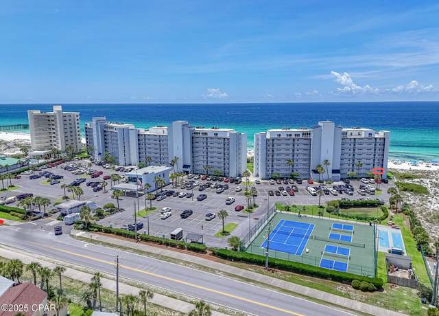 Property at 4425 Thomas Dr #218, Panama City, FL 32408, 3 beds, 3 baths