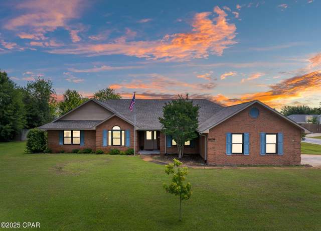 Property at 1609 Vermont Ave, Lynn Haven, FL 32444, 4 beds, 2.5 baths
