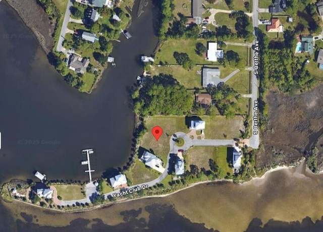 Property at 6713 Yacht Club Dr, Panama City, FL 32404