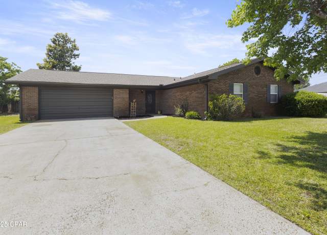 Property at 3947 Verona Cir, Panama City, FL 32405, 3 beds, 2 baths