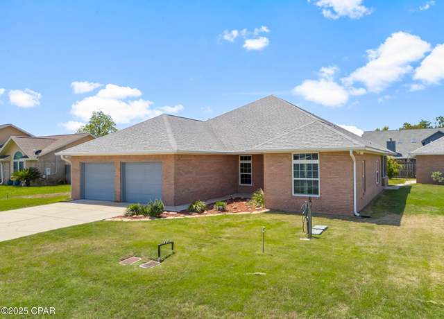 Property at 5215 Melissa Dr, Panama City, FL 32404, 4 beds, 3 baths