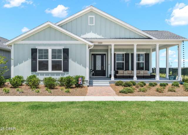 Property at 2309 Warbler St, Panama City, FL 32405, 4 beds, 2.5 baths