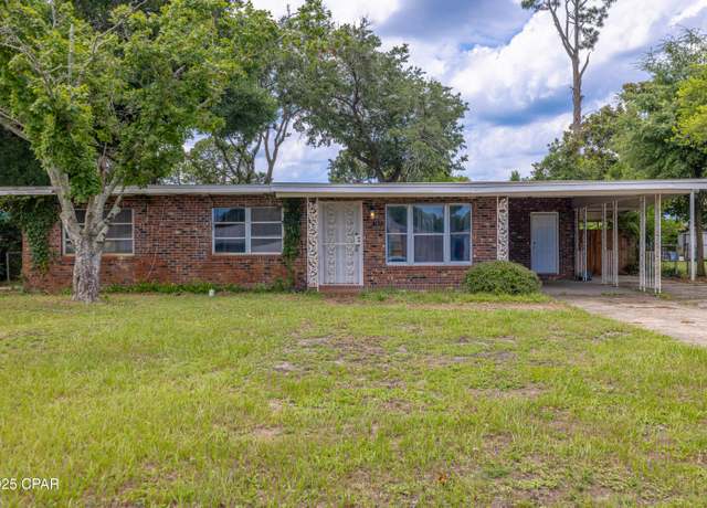 Property at 208 Greenwood Dr, Panama City Beach, FL 32407, 3 beds, 2 baths