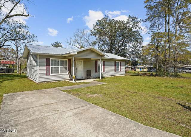 Property at 792 2nd St, Chipley, FL 32428, 3 beds, 1 bath