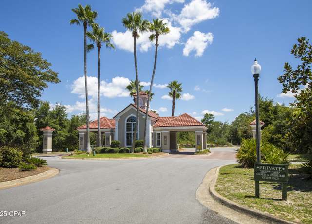 Property at 3537 Fox Run Blvd, Panama City, FL 32408, 3 beds, 3 baths