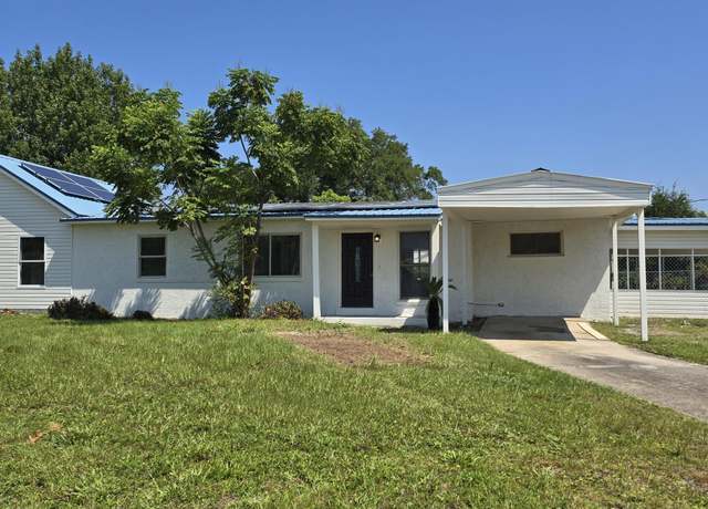 Property at 109 Concord Cir, Panama City, FL 32405, 3 beds, 2 baths
