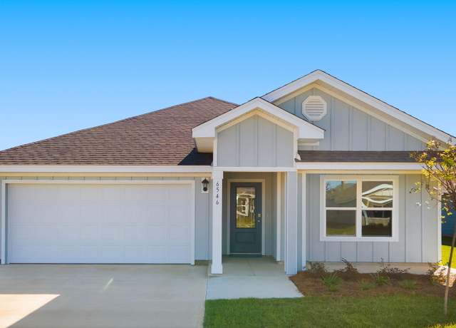 Property at 6252 Chapman Ln, Panama City, FL 32404, 4 beds, 2 baths